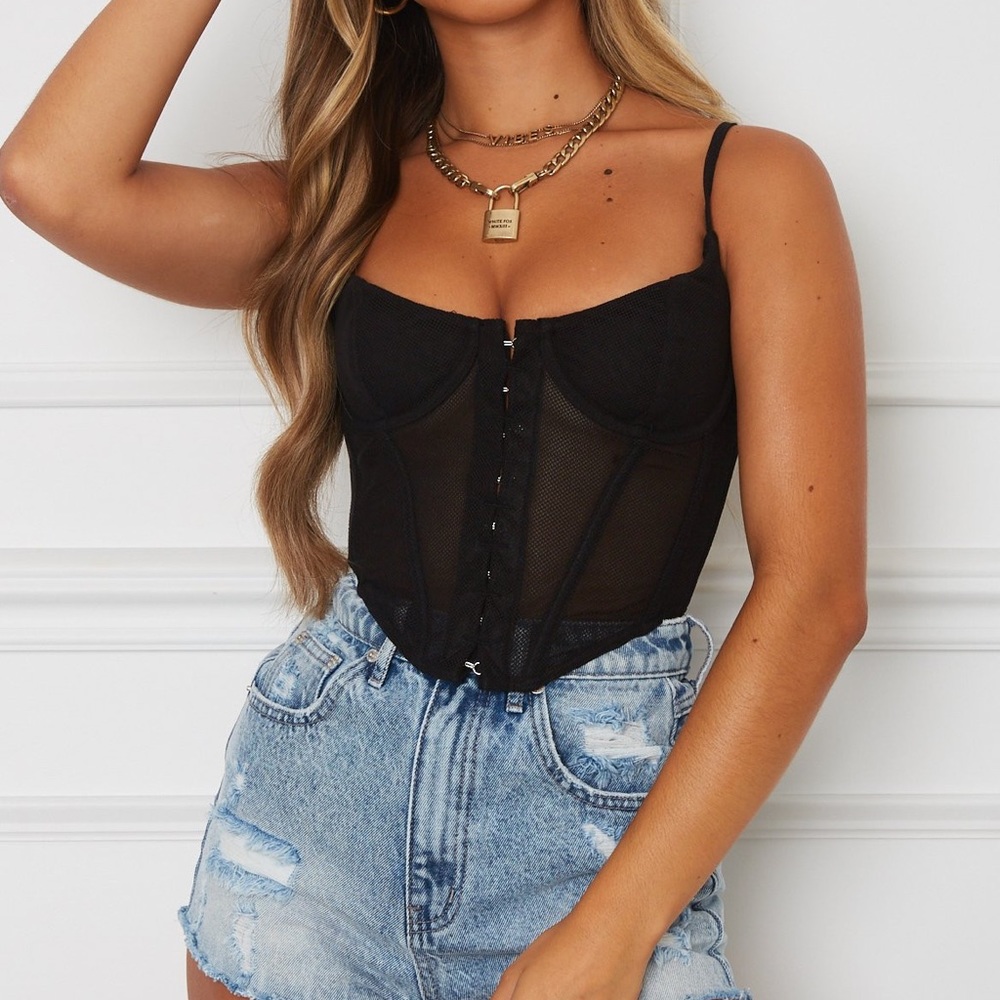 WHITEFOX BLACK CORSET